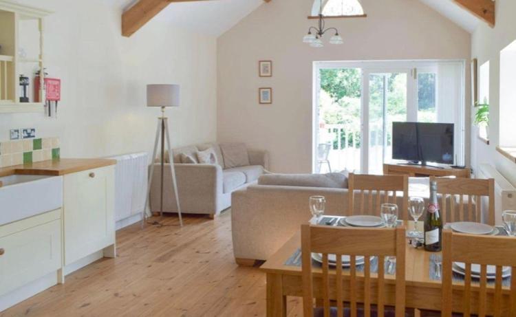 Wild Coastal Retreat At Troed Y Rhiw Aberporth, West Wales Villa Exterior photo